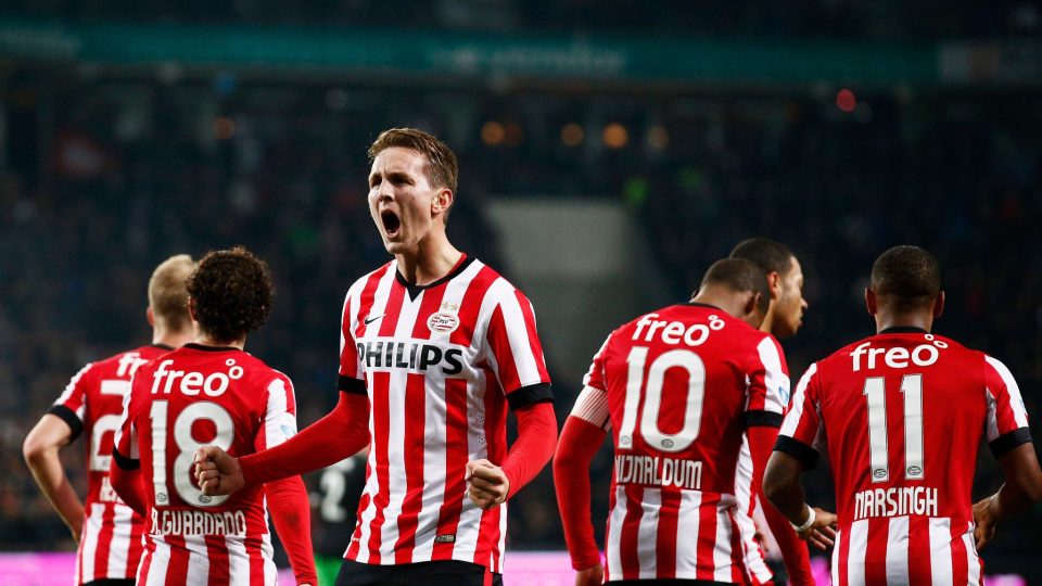 พีเอสวี ไอนด์โฮเฟ่น-"PSV Eindhoven"